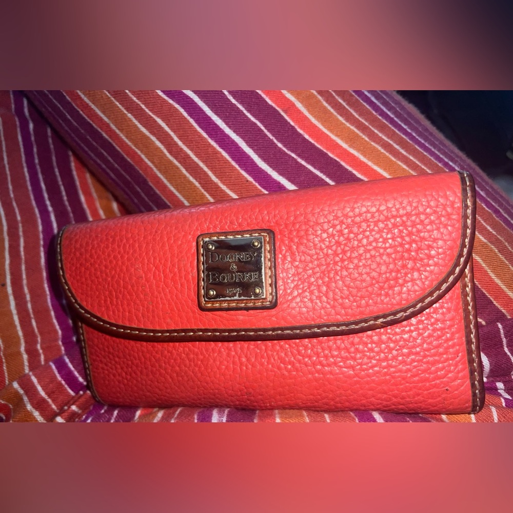 Fun blood orange Dooney & Bourke 1975 wallet